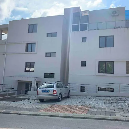 3 Bedroom With Sea View Apartamento *